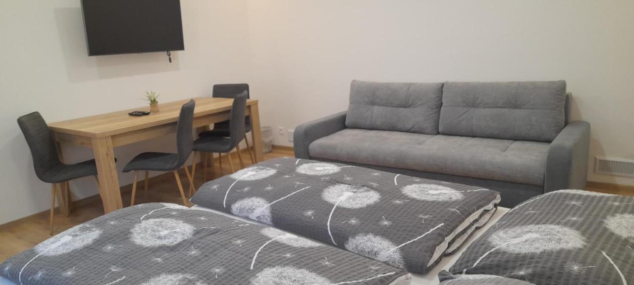 Apartmany Lumi Veľký Slavkov Kültér fotó